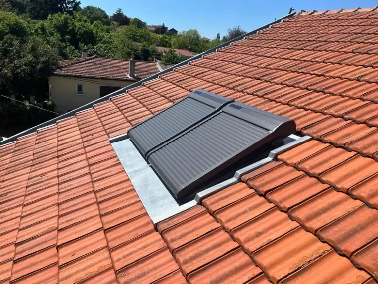 Pose de velux et création d'un abergement en zinc, Saint-Jean-de-Bournay, ETC CHARPENTES